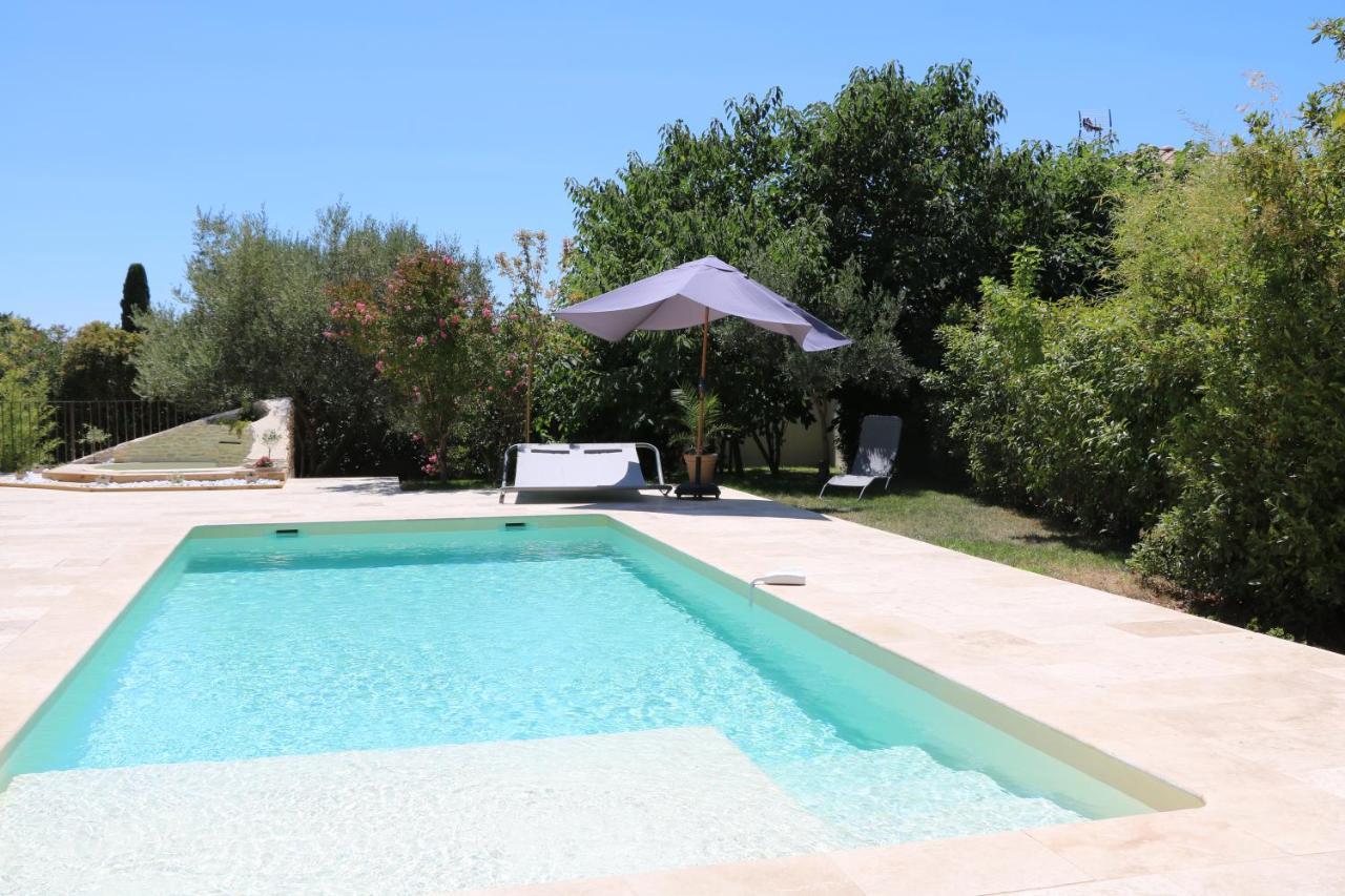 La Villa Des Moulins Calvisson Exterior photo