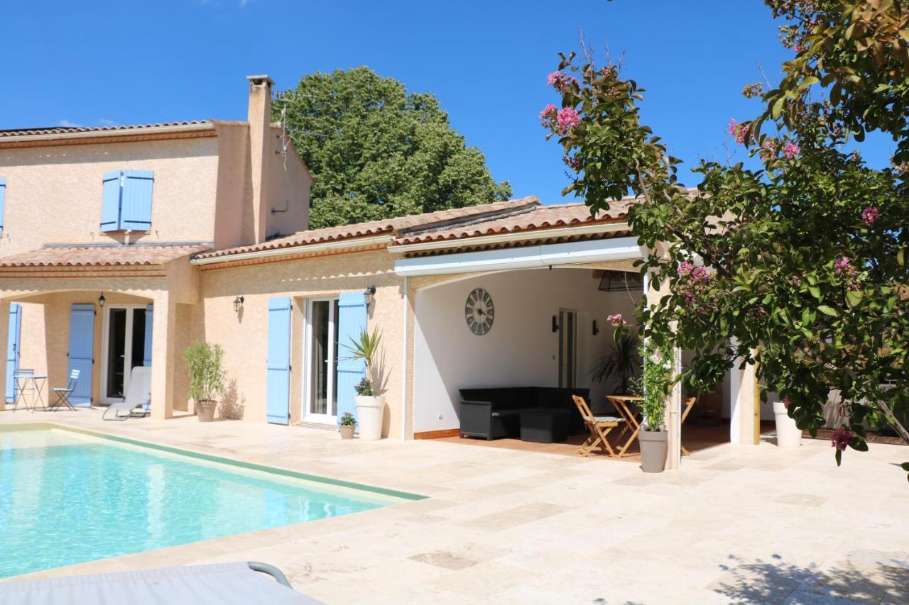 La Villa Des Moulins Calvisson Exterior photo