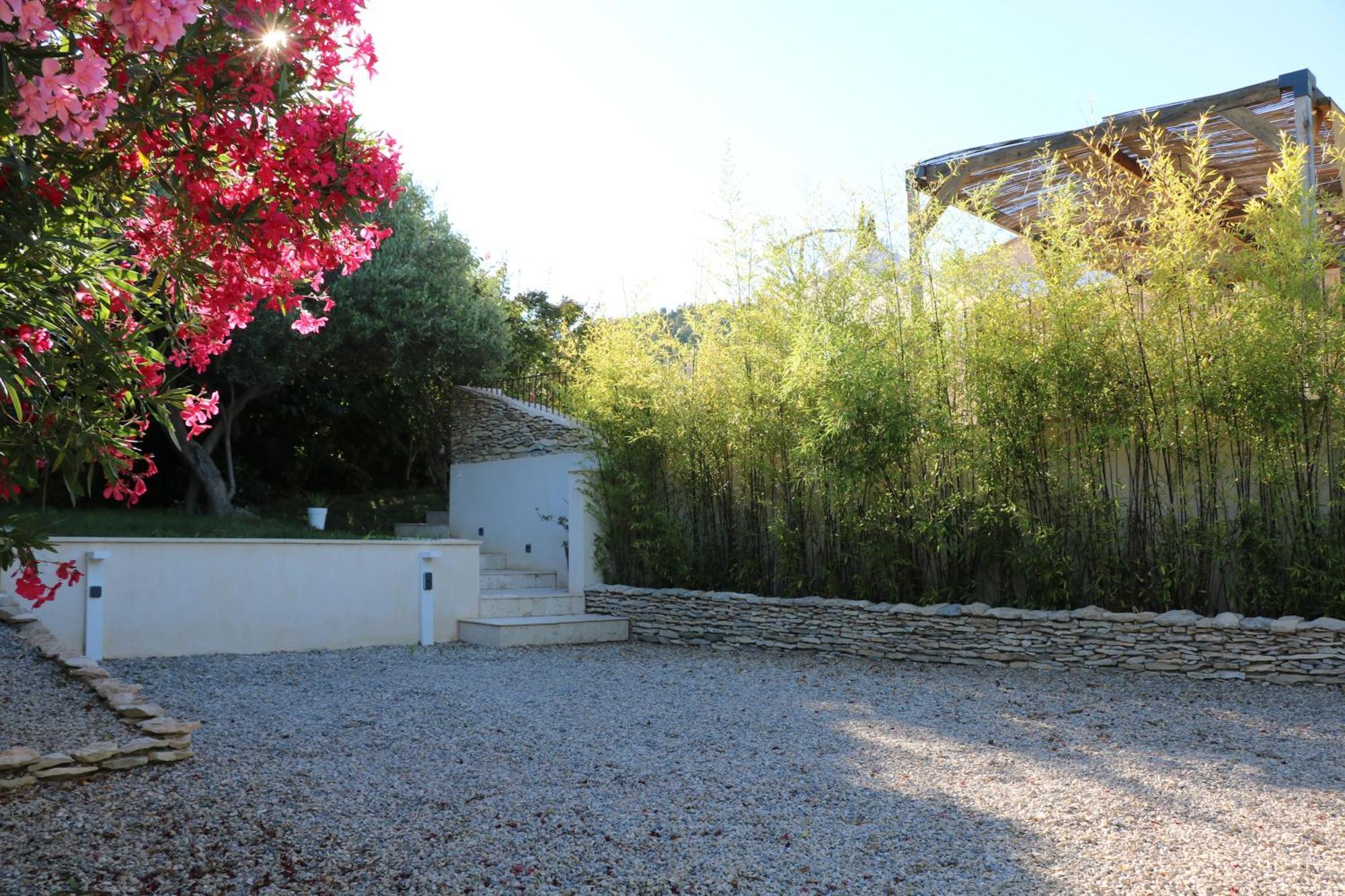 La Villa Des Moulins Calvisson Exterior photo